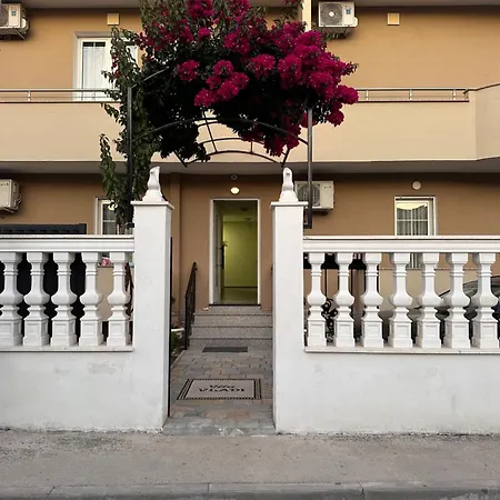 Vila Vladi Durres Exterior photo